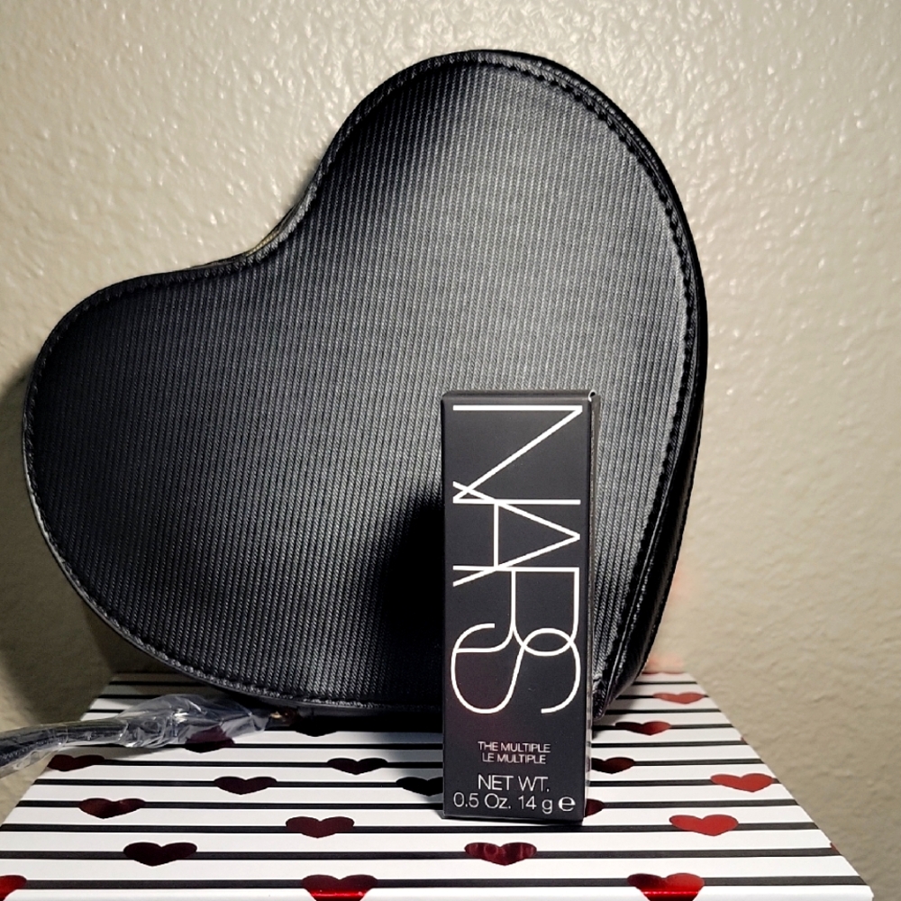 NARS Bundle The Multiple Highlighter & Heart Shaped Wristlet
